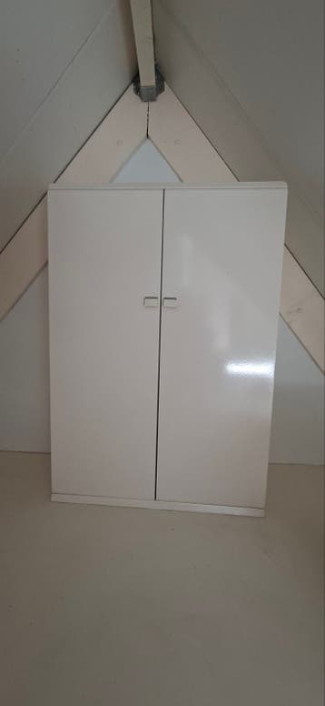 Witte Kast met Planken - B90xH130xD41cm