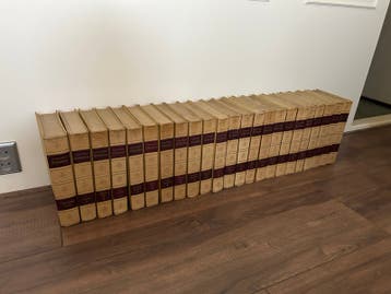 Encyclopaedia Britannica: Complete Set 23 Delen + Index (196