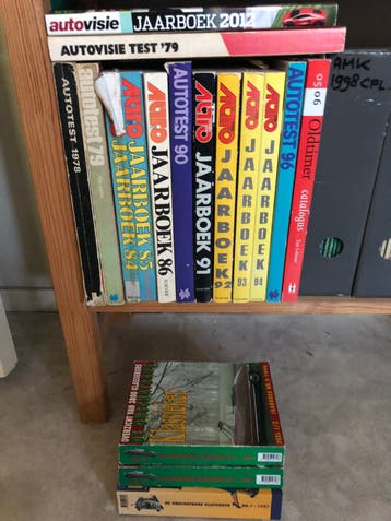 Gratis; partij autoboeken / auto- jaar boeken
