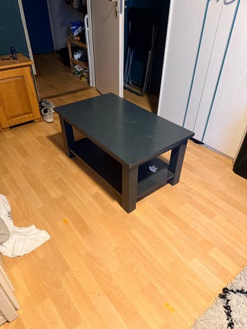 Salontafel met gebruikssporen - opknapper of direct te gebru
