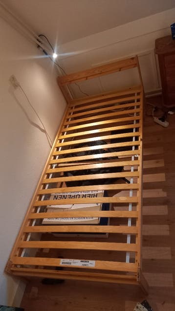 Ikea bed LURÖY (90x200cm)