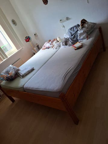 Grenen stevig bed