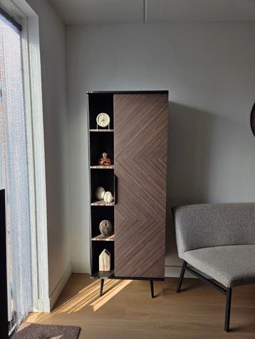Boekenkast/Servieskast