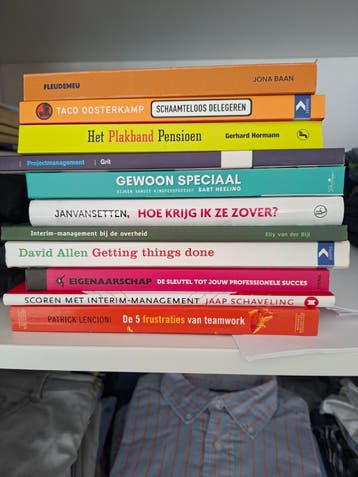 Onderwijsboeken voor schoolleider.