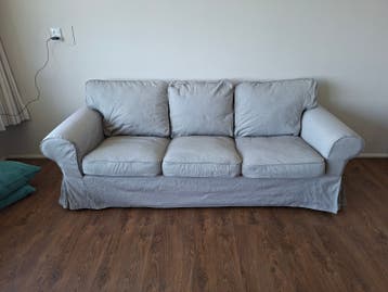 Comfortabele 3-zitsbank met stoffen bekleding