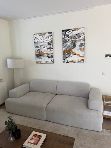 GRATIS: Comfortabele 2-zits bank, lichtgrijs/wit