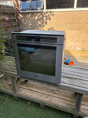 Bauknecht Ixelium Oven - Defect (wordt niet warm)