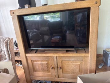 Massief eiken tv-meubel met opbergruimte