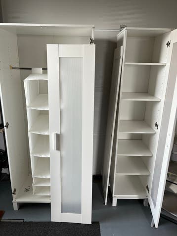 Ikea Witte kinder kledingkasten met hang- en legruimte