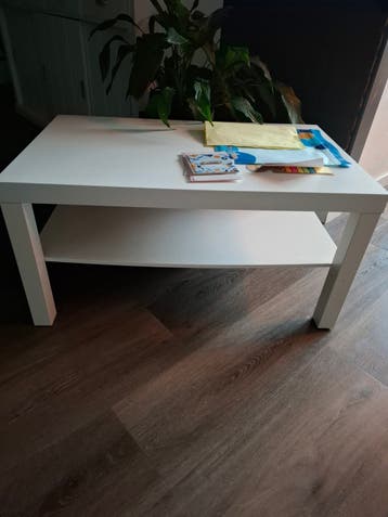Witte salontafel met opbergruimte