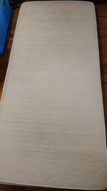 matras 200 x 90 x 10 cm