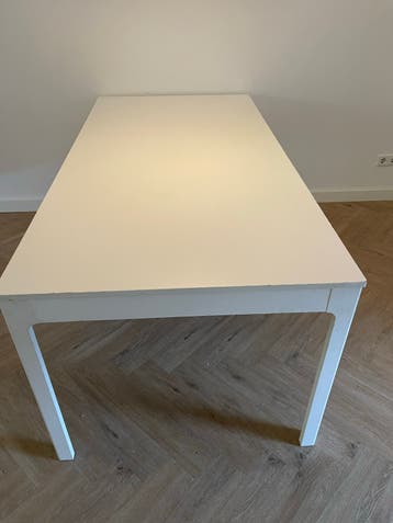 Uitschuifbare Ikea eettafel wit