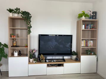 Woonkamer tv meubel boeken kast