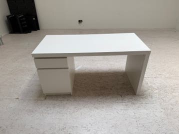 IKEA bureau gratis af te halen