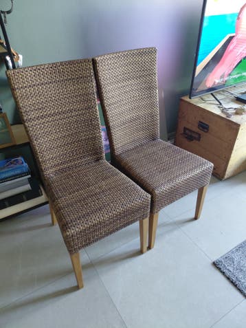 Gratis 2 stoelen