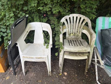 garden chairs