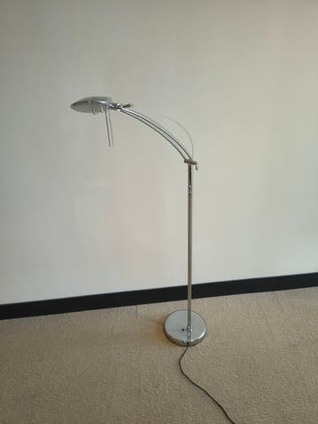 Gratis Vandeheg vloerlamp - opknapper