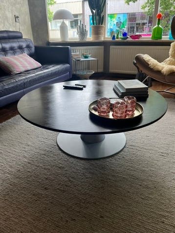 Vintage design zware salontafel op tulpvoet brutalistisch
