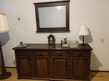 Prachtige eiken houten dressoir