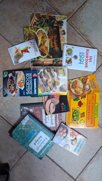 Diverse kookboeken en kookblaadjes - Gratis af te halen
