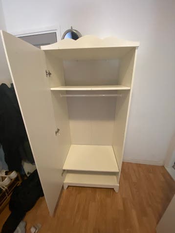 IKEA Kladden kast - Ideaal voor kinderkamer of hal
