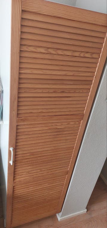 Ikea legkast louvredeur