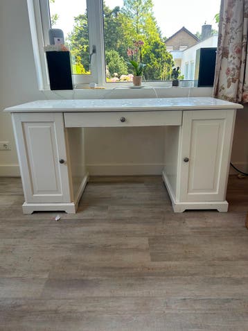 Bureau gratis af te halen