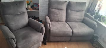 2-zits bank met relaxfunctie en losse relaxfauteuil