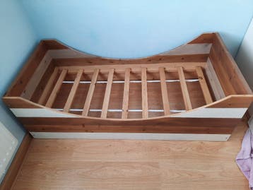 Kinder/kleuterbed
