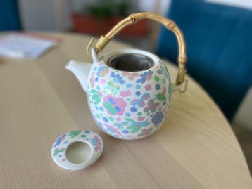 Theepot met zeefje