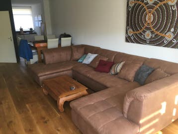 Ruime bruine hoekbank - comfortabel en stijlvol