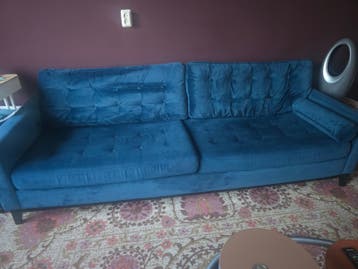 Gratis bankstel - Comfortabele blauwe bank