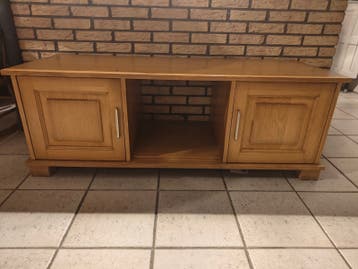 Nette (tv) kast