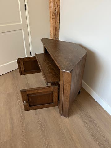 Authentiek houten hoekmeubel- Gratis af te halen!