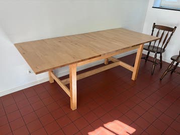Eikenhouten eettafel - Gratis af te halen
