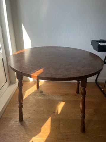 Ronde eettafel, donkerbruin