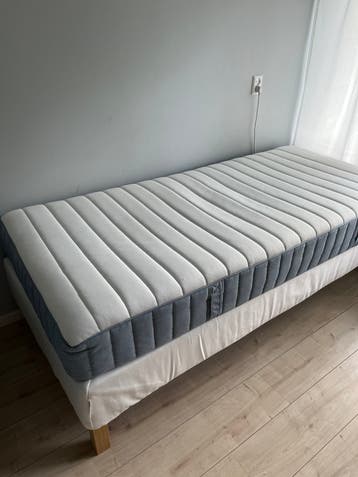 Ikea boxspring & matras