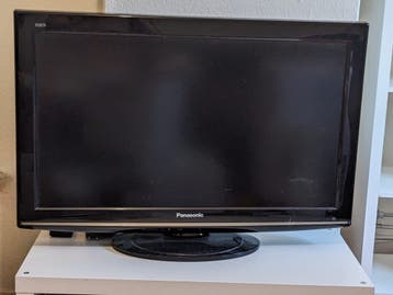 Panasonic Lcd TV TX-L32X10E