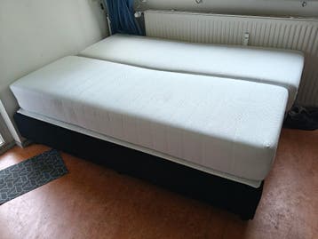 Bed twijfelaar boxspring en matrassen