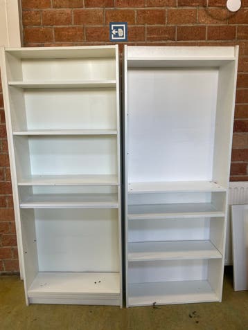Gratis IKEA Billy kasten - moet voor dinsdag weg