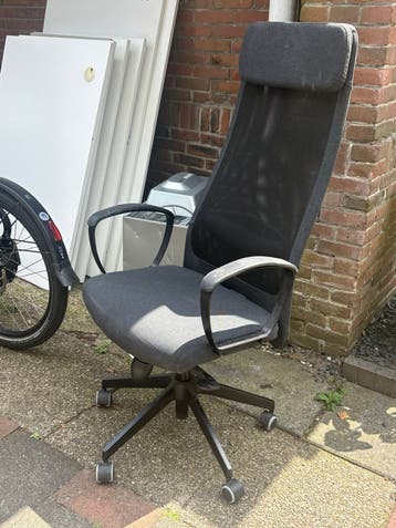 Gratis afhalen: 4 gebruikte kantoor bureaustoelen