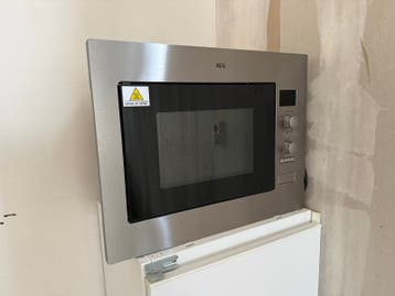GRATIS AEG Inbouw Oven - Zo goed als nieuw, amper gebruikt