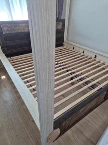 Gratis King Size Hemelbed - Ophalen