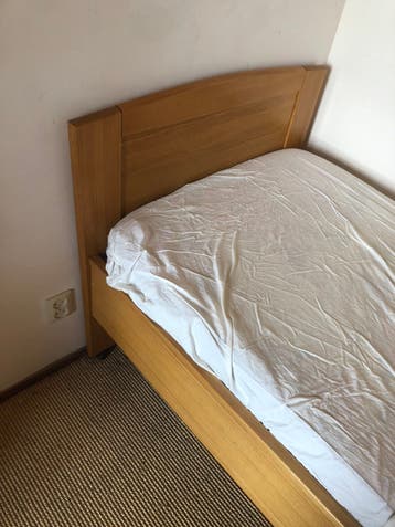 Een persoons bed