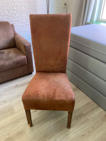 Gratis 2 stoelen