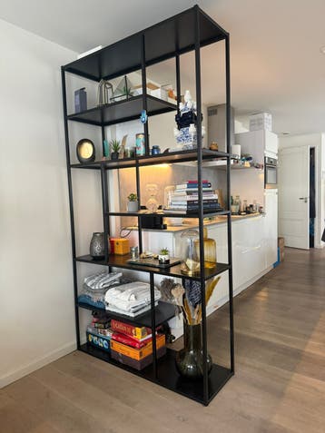 Zwart metalen open kast 120x40x225 cm