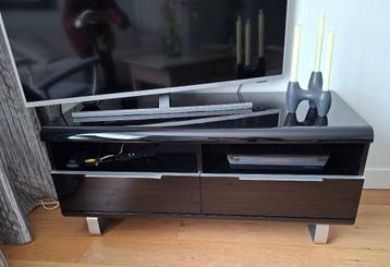 GRATIS televisiemeubel zwart glans MOET SNEL WEG