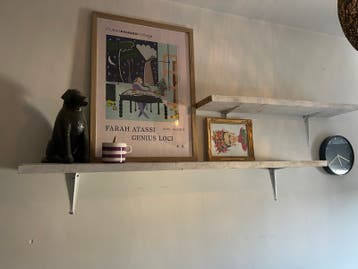 Witte houten boekenplanken met dragers (2 stuks)