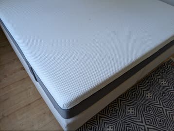 Gratis: Emma Matras 180x220 cm