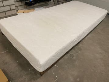 Matras met vering 90 / 200